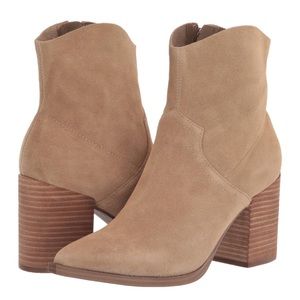 Steve Madden Tan Suede Pointed Toe Boots Size 7